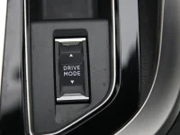 Peugeot 3008 1.5 96kW thumbnail