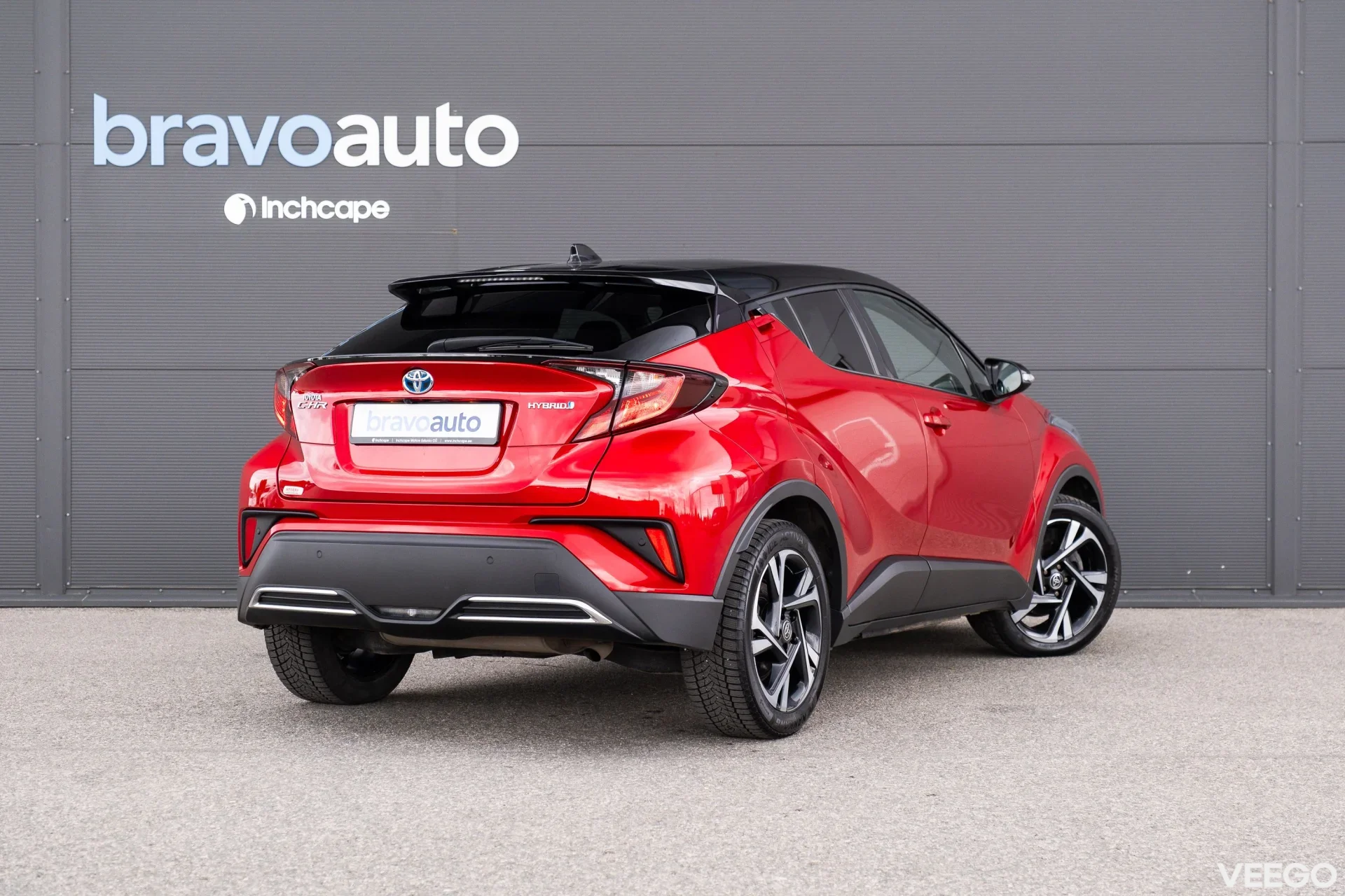 Toyota C-HR Hybrid Crossover Style 2 112kW