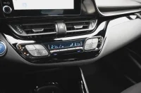 Toyota C-HR Hybrid Crossover Style 2 112kW thumbnail