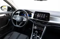 Volkswagen T-Roc 110kW thumbnail