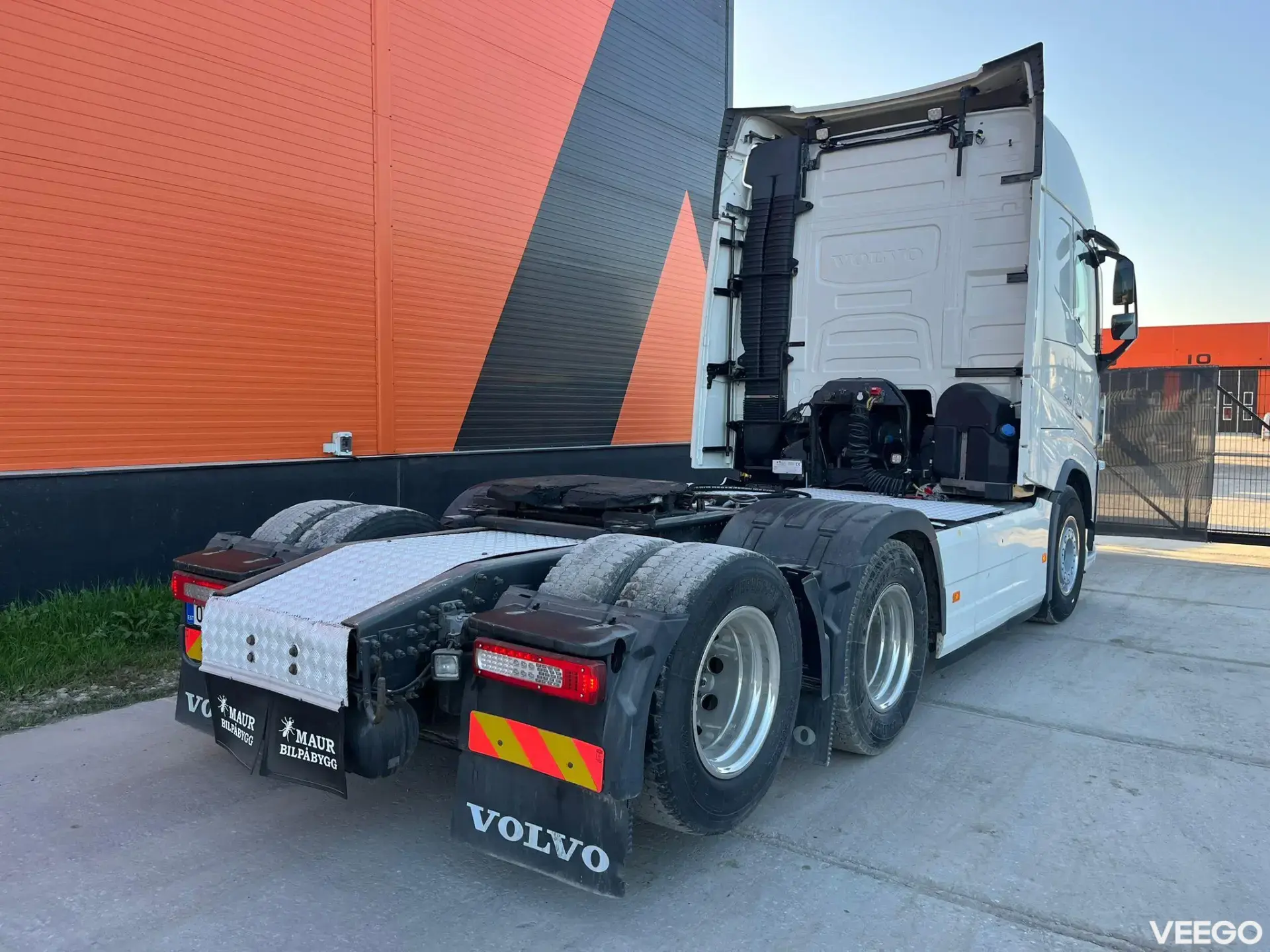 Volvo FH 540 6x4 HYDRAULICS / RETARDER / TANDEM AXLE LIFT  405kW
