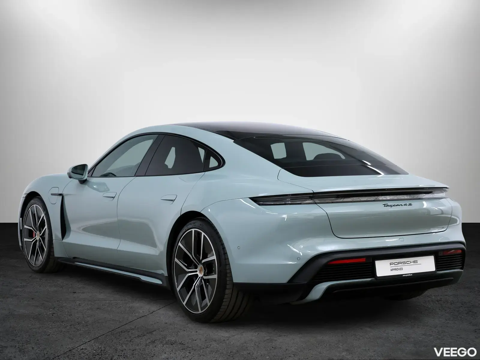 Porsche Taycan 4S 440kW