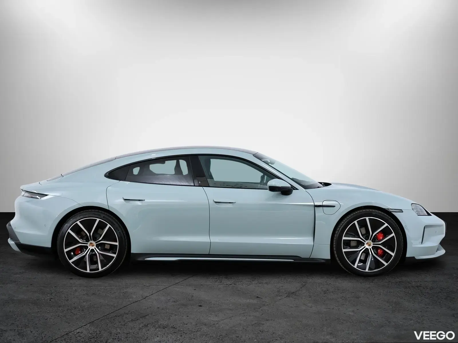 Porsche Taycan 4S 440kW