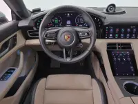 Porsche Taycan 4S 440kW thumbnail