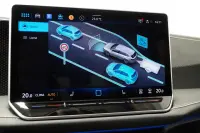 Volkswagen Passat 110kW thumbnail