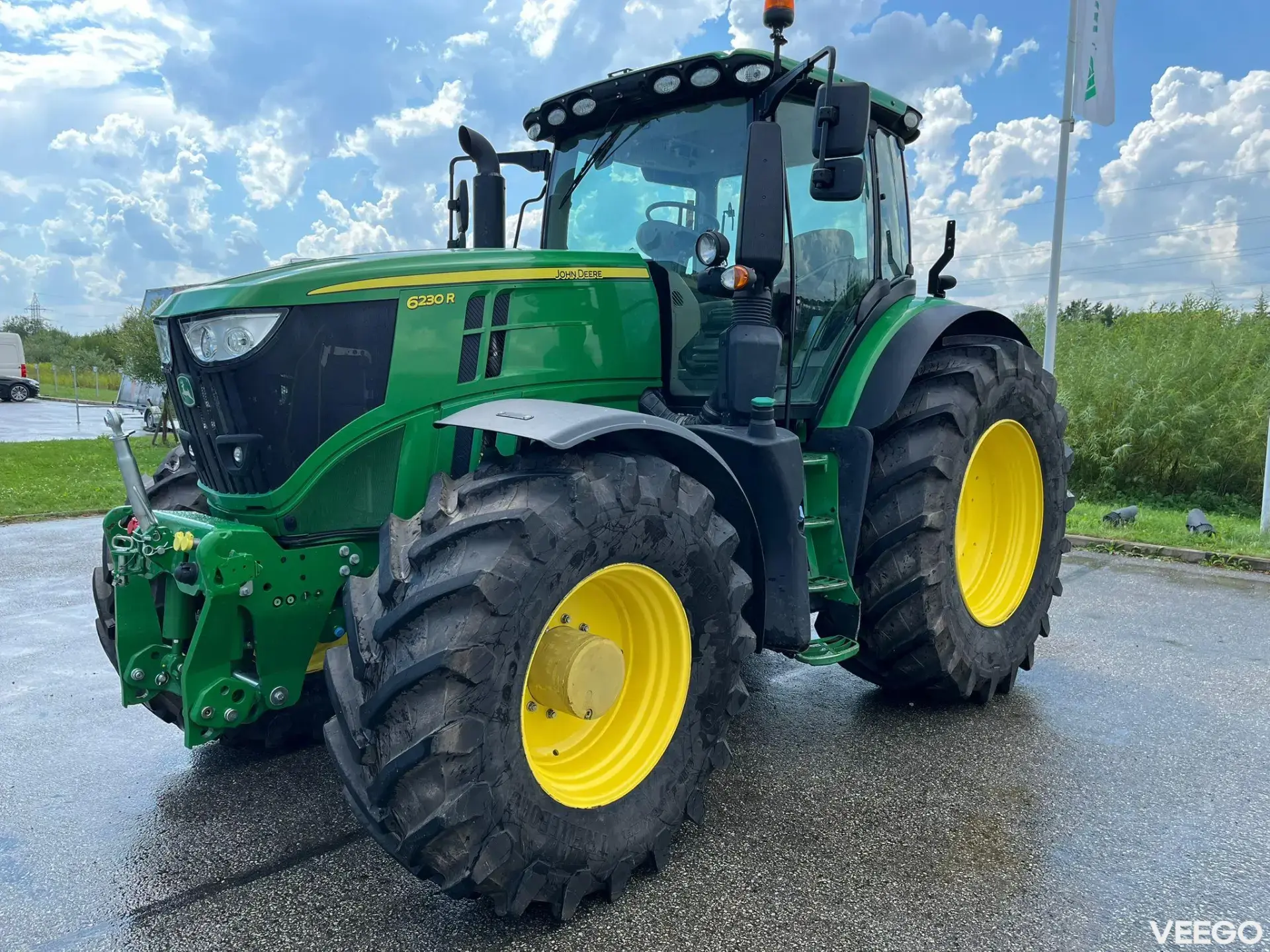 John Deere 6230R 169kW