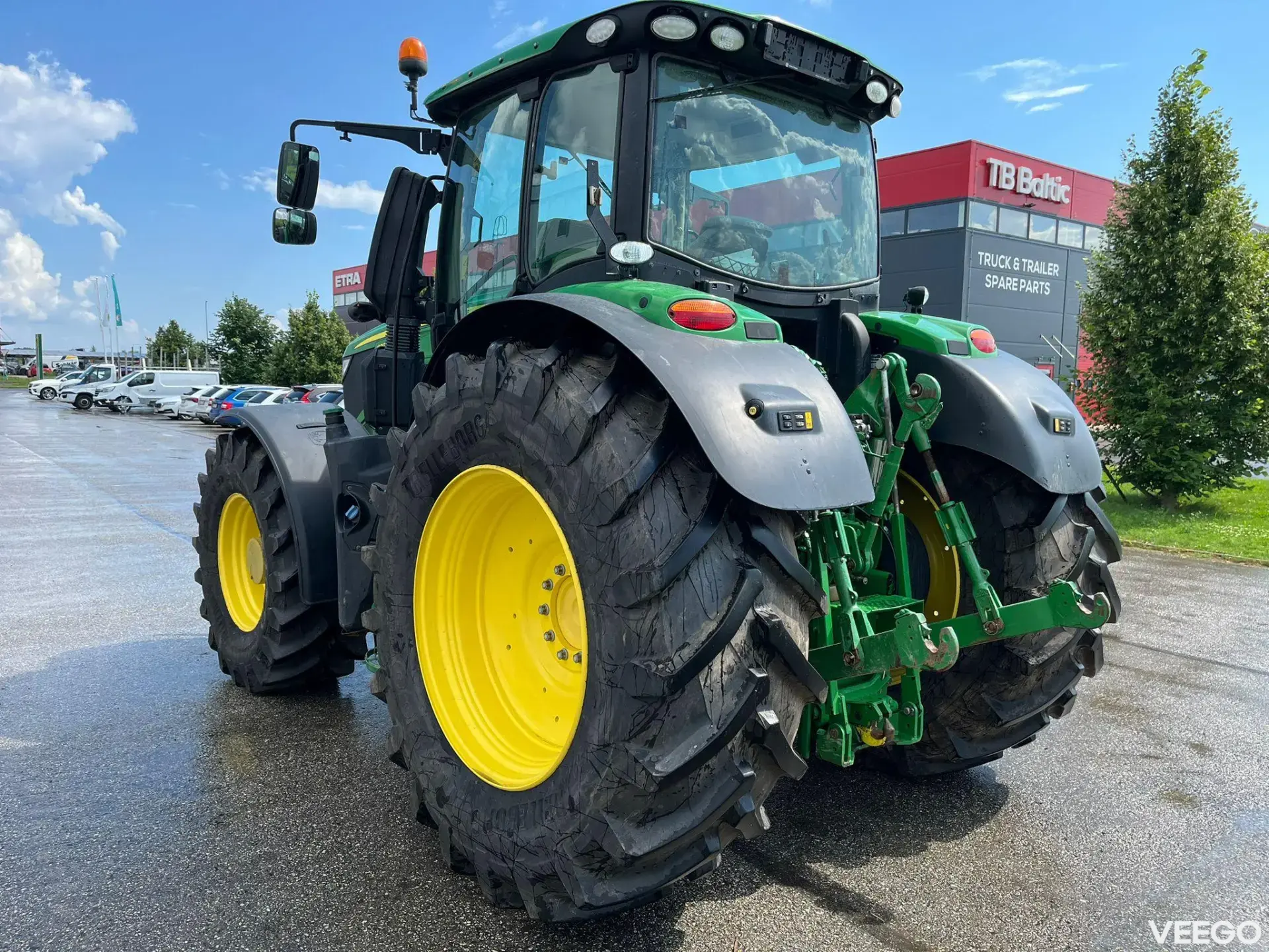 John Deere 6230R 169kW