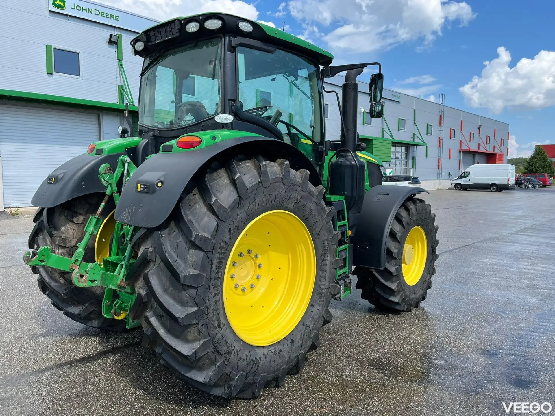 John Deere 6230R 169kW