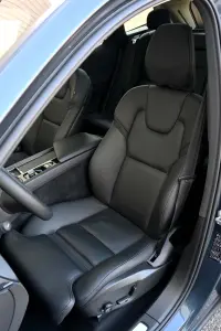 Volvo XC60 AWD INSCRIPTION XENIUM INTELLI FULL 2 293kW thumbnail