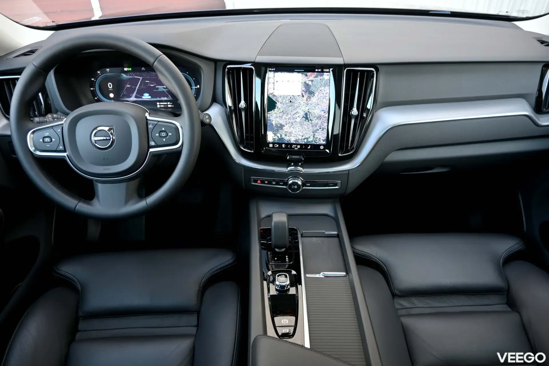 Volvo XC60 AWD INSCRIPTION XENIUM INTELLI FULL 2 293kW