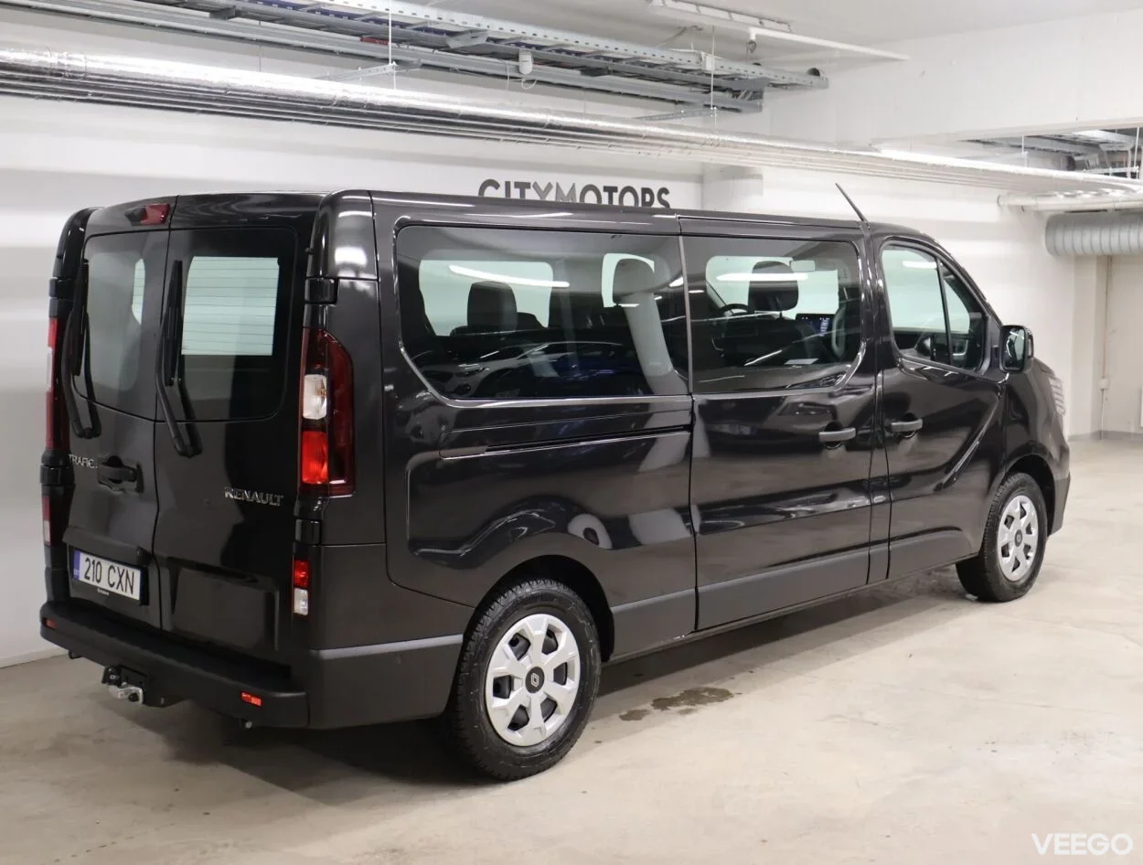 Renault Trafic Grand Equilibre Blue dCi 150 AT9 2 110kW
