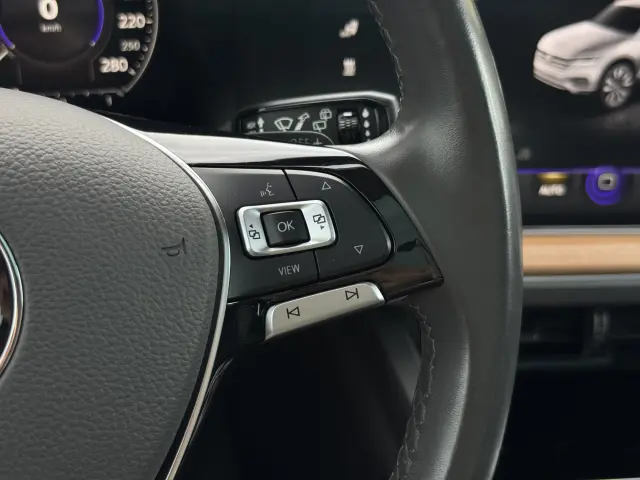 Image of Volkswagen Touareg 210kW
