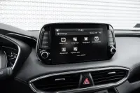 Hyundai Santa Fe 147kW thumbnail