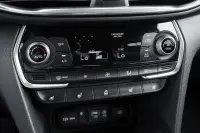 Hyundai Santa Fe 147kW thumbnail