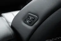 Hyundai Santa Fe 147kW thumbnail