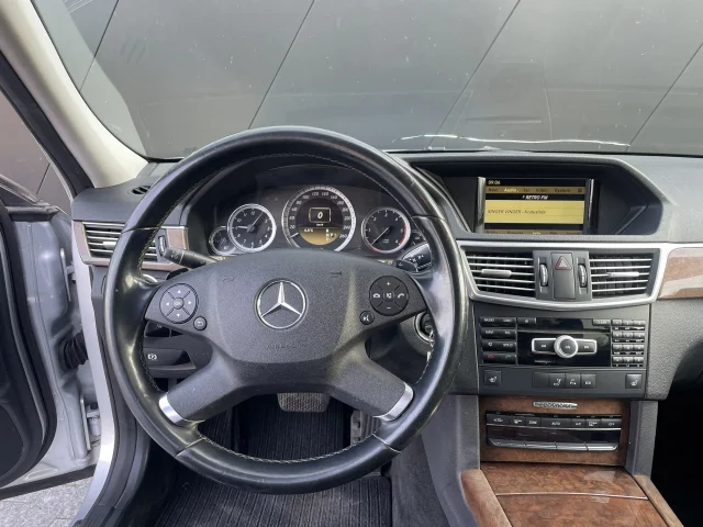 Image of Mercedes-Benz E220 2.1 125kW