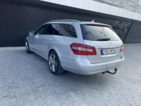 Mercedes-Benz E220 2.1 125kW thumbnail
