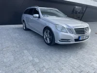 Mercedes-Benz E220 2.1 125kW thumbnail