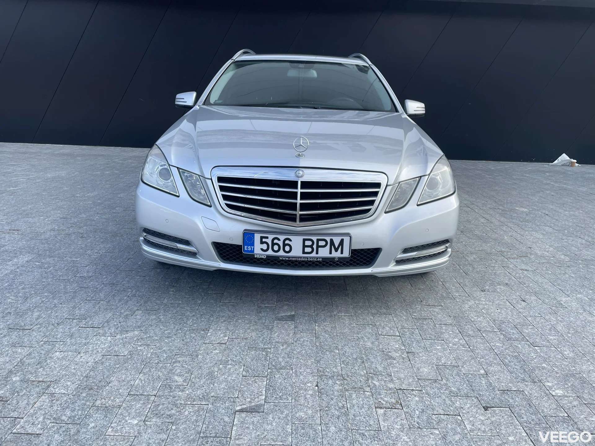 Mercedes-Benz E220 2.1 125kW