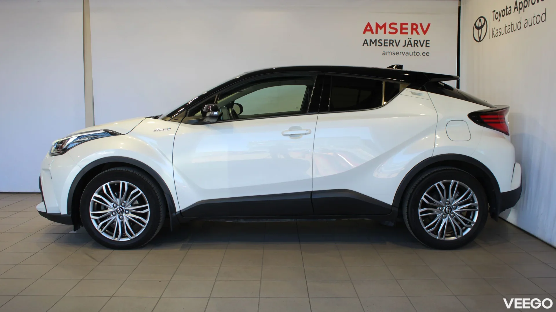 Toyota C-HR Luxury 2 112kW