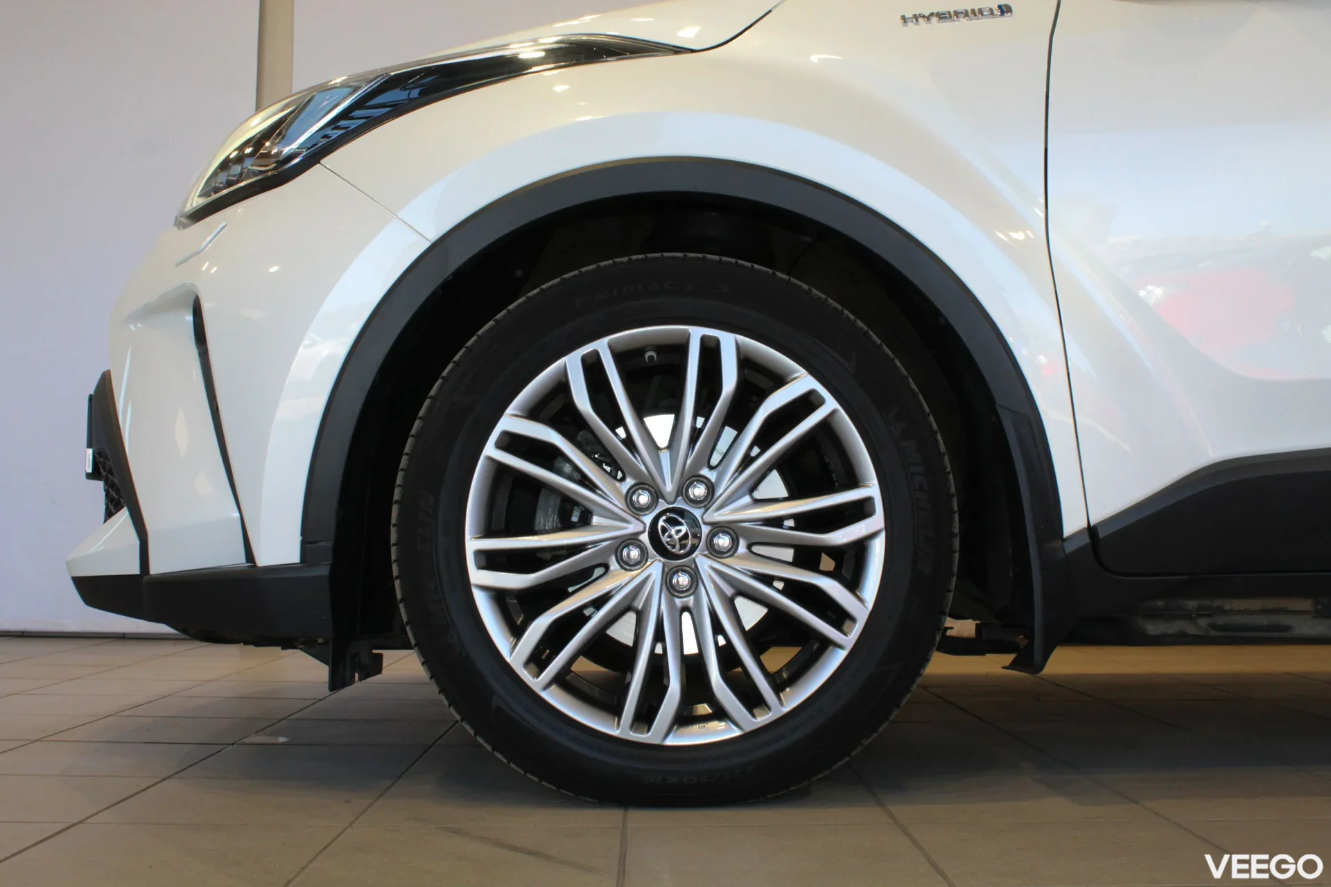 Toyota C-HR Luxury 2 112kW