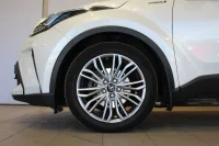 Toyota C-HR Luxury 2 112kW thumbnail