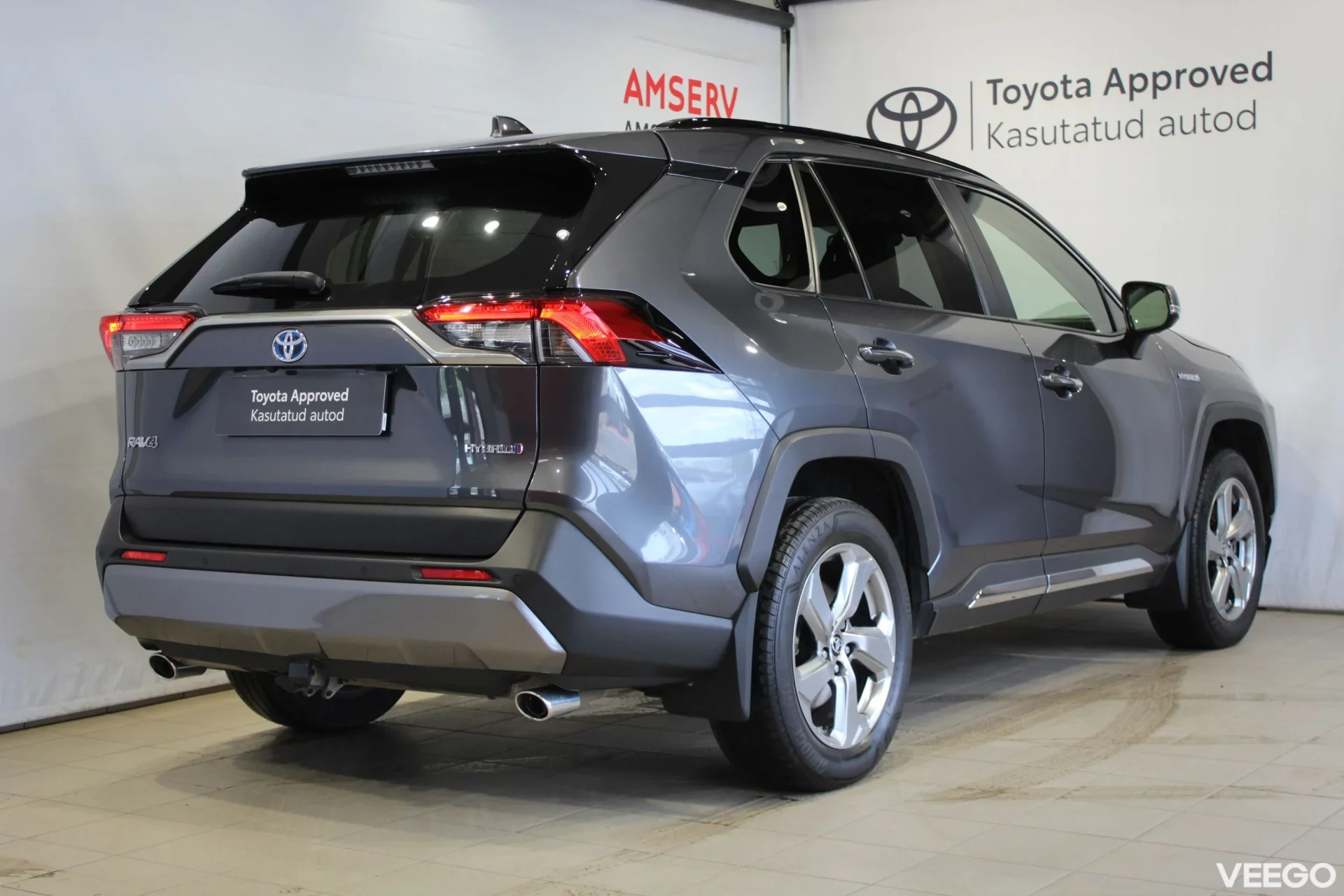 Toyota RAV4 Premium AWD 2.5 131kW