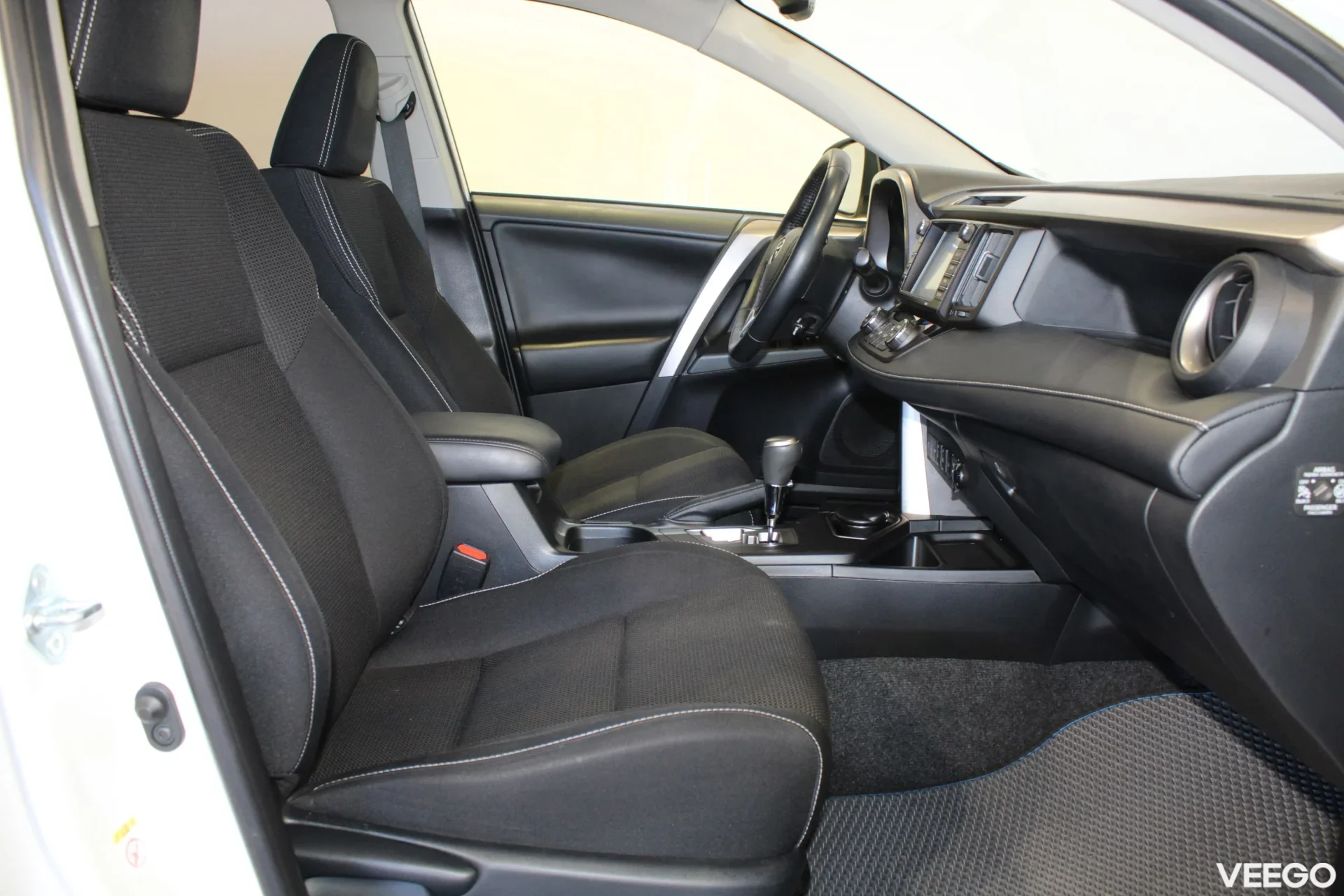 Toyota RAV4 Luxury Plus AWD 2.5 114kW