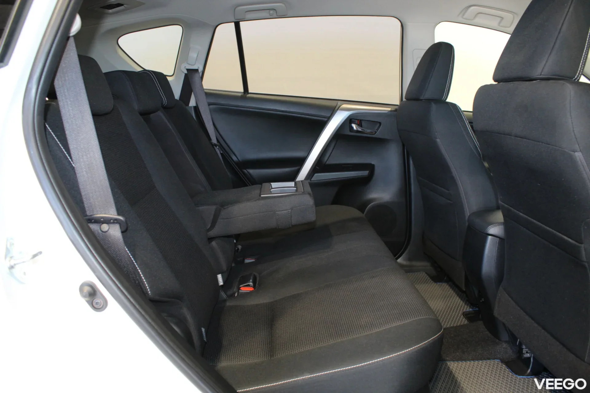 Toyota RAV4 Luxury Plus AWD 2.5 114kW