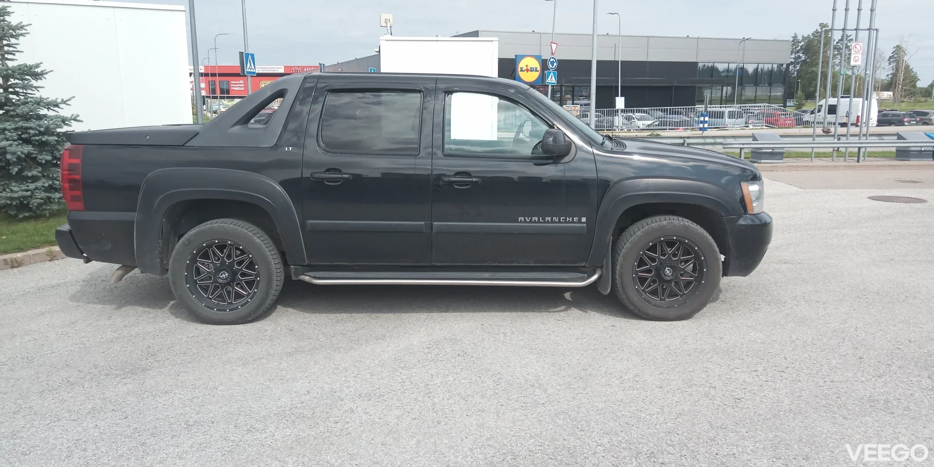 Chevrolet Avalanche 5.3 235kW