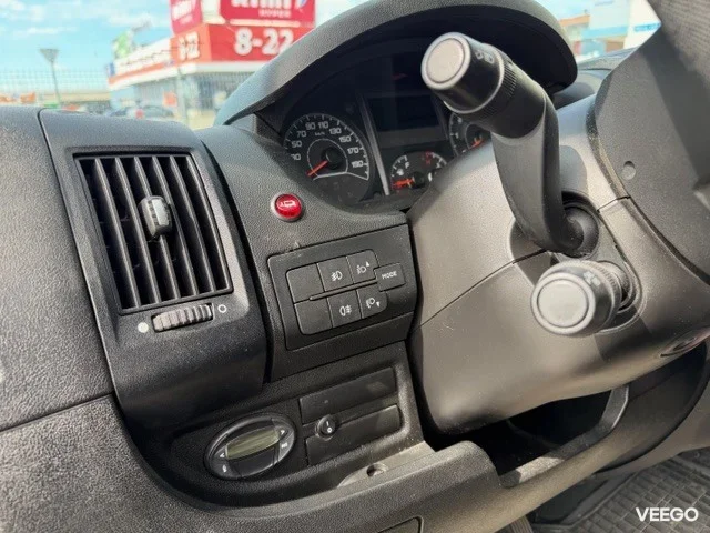 Peugeot Boxer  L3H2 tagaluuktõstukiga 2.2 96kW