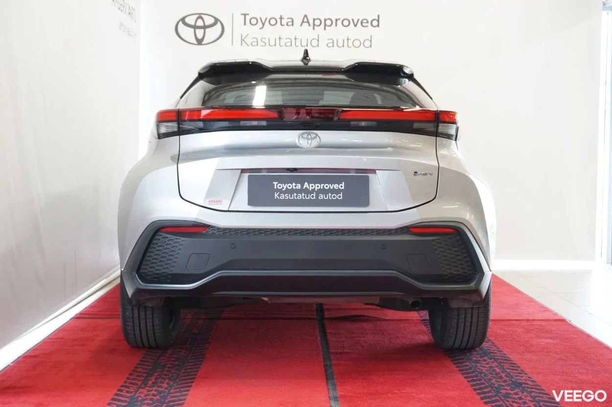Toyota C-HR Style + Technology Pack 1.8 72kW