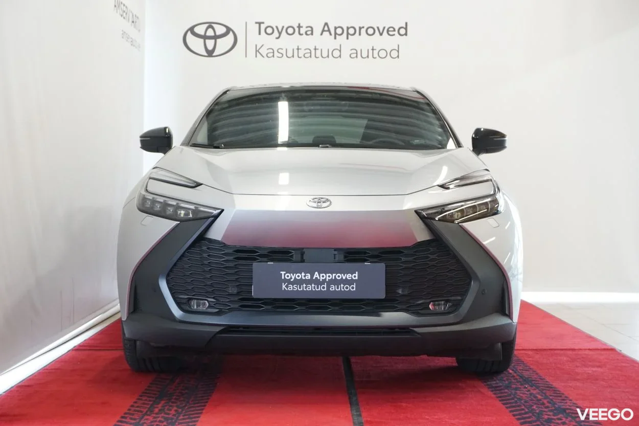 Toyota C-HR Style + Technology Pack 1.8 72kW