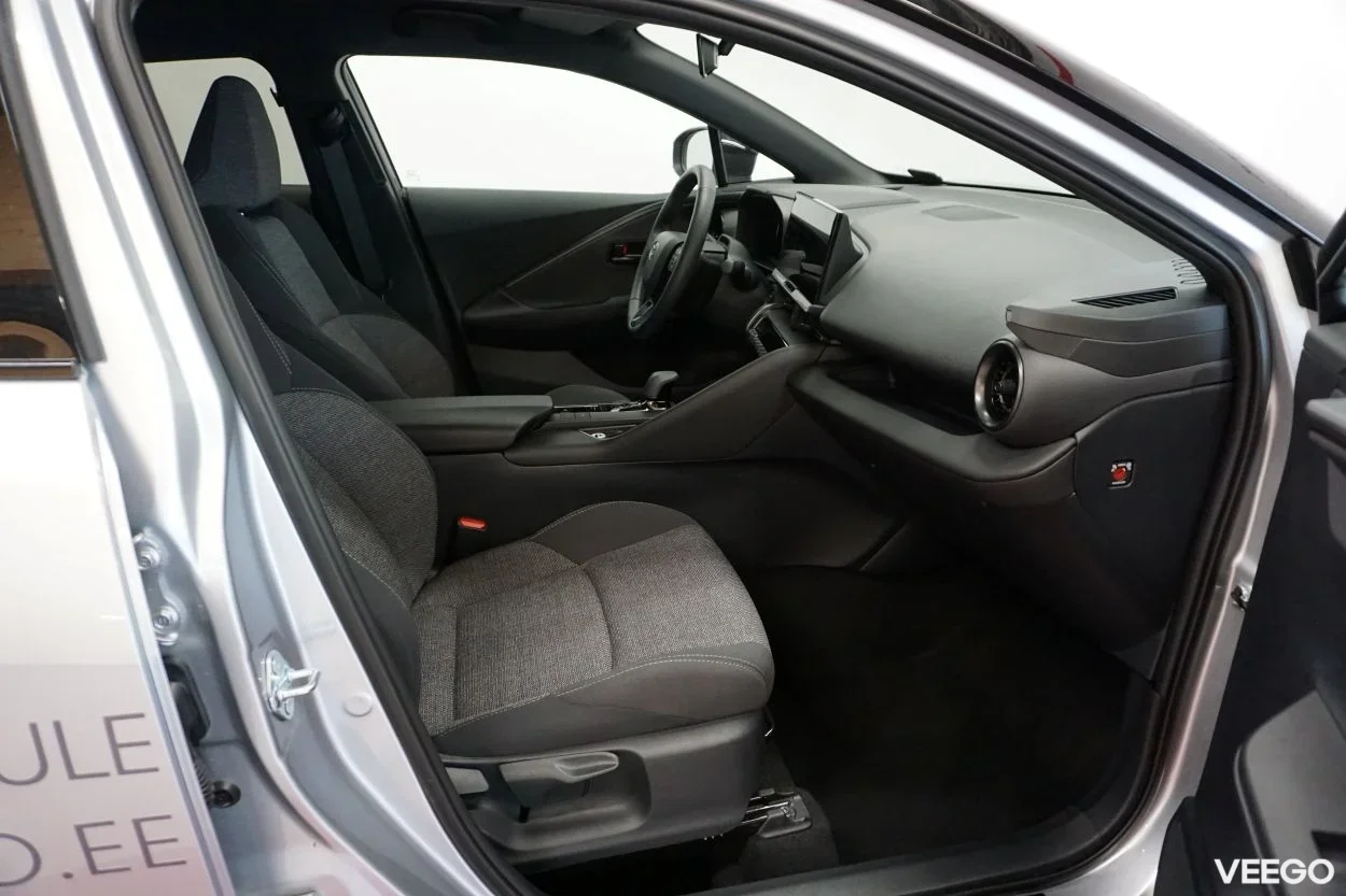 Toyota C-HR Style + Technology Pack 1.8 72kW