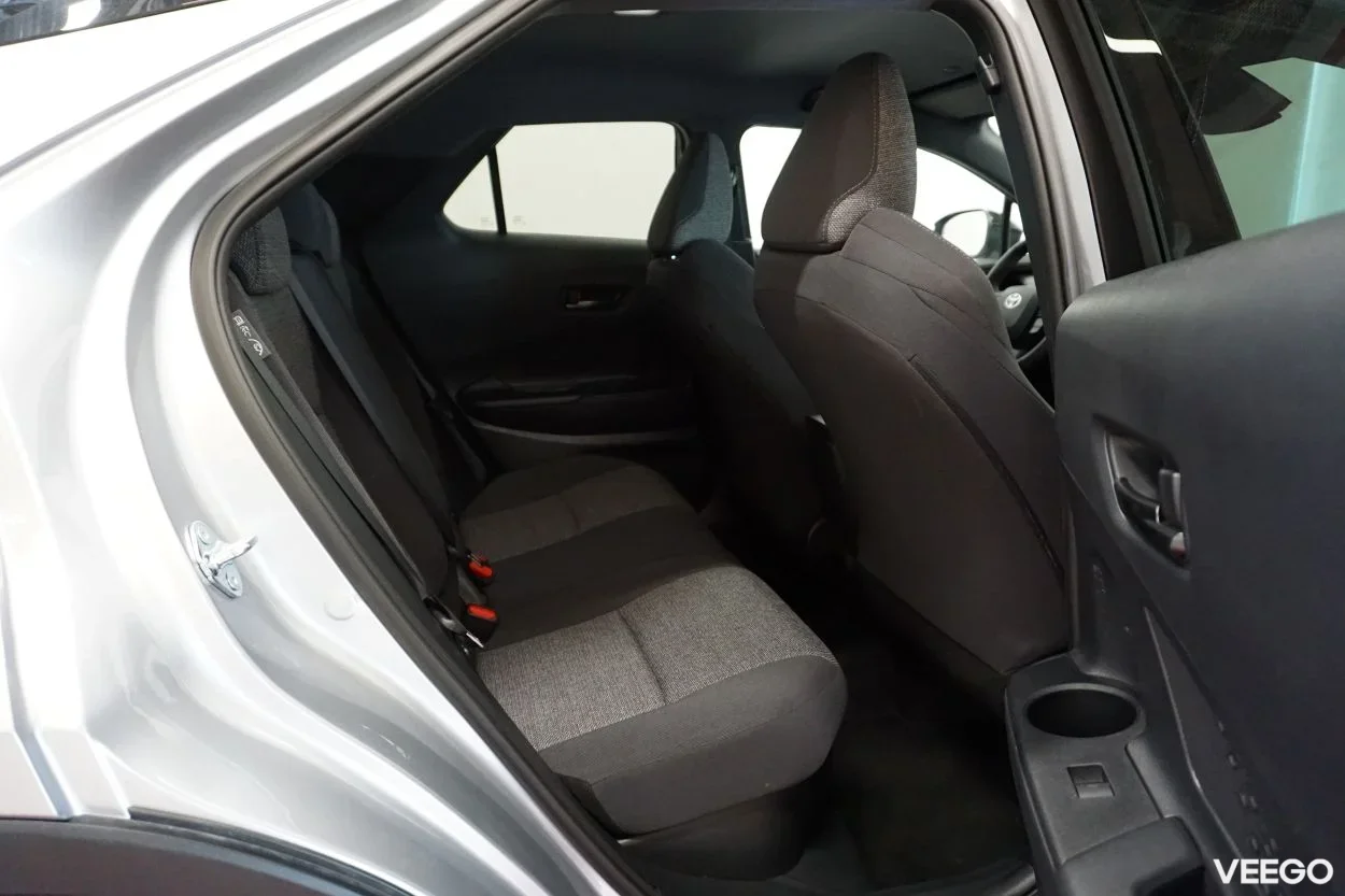 Toyota C-HR Style + Technology Pack 1.8 72kW