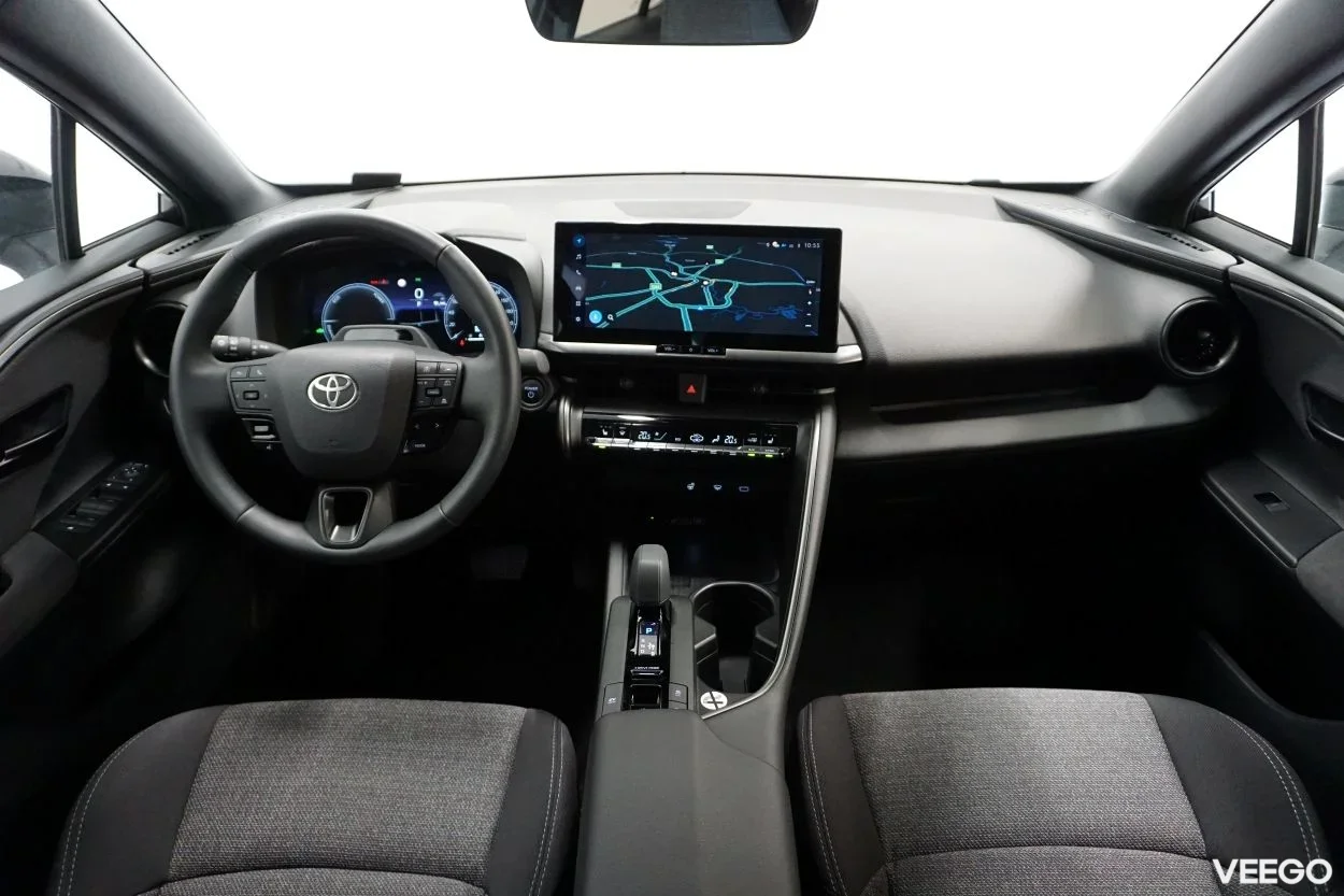 Toyota C-HR Style + Technology Pack 1.8 72kW
