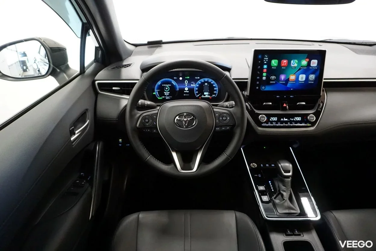 Toyota Corolla Luxury 2 98kW