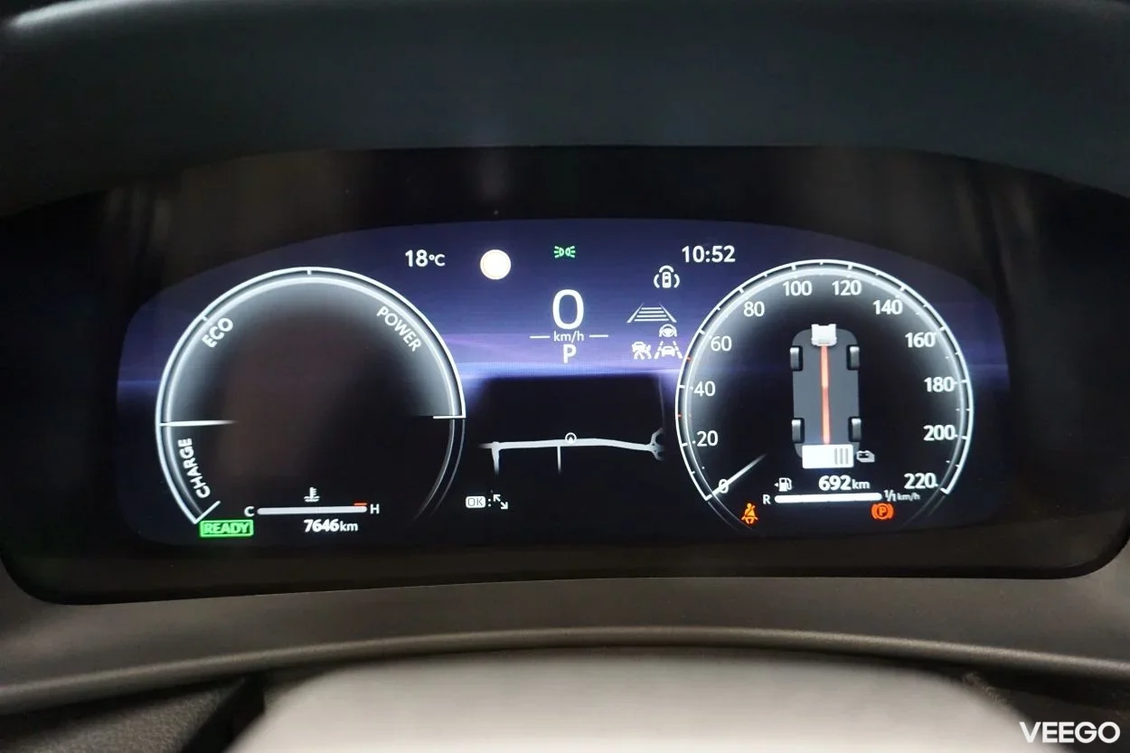 Toyota C-HR Style + Technology Pack 1.8 72kW