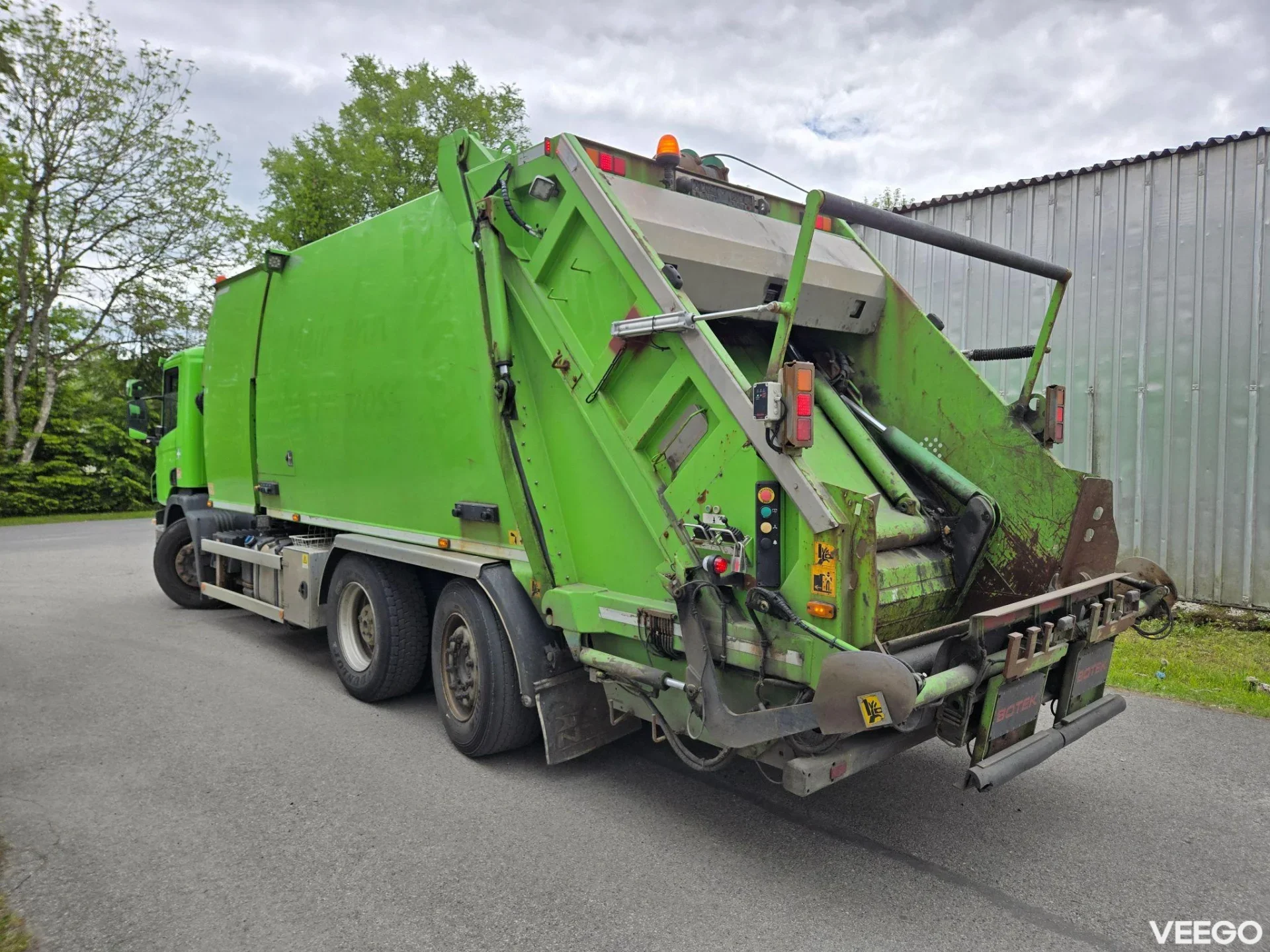 SCANIA P320 235kW