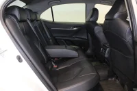 Toyota Camry Luxury Business 2.5 131kW thumbnail
