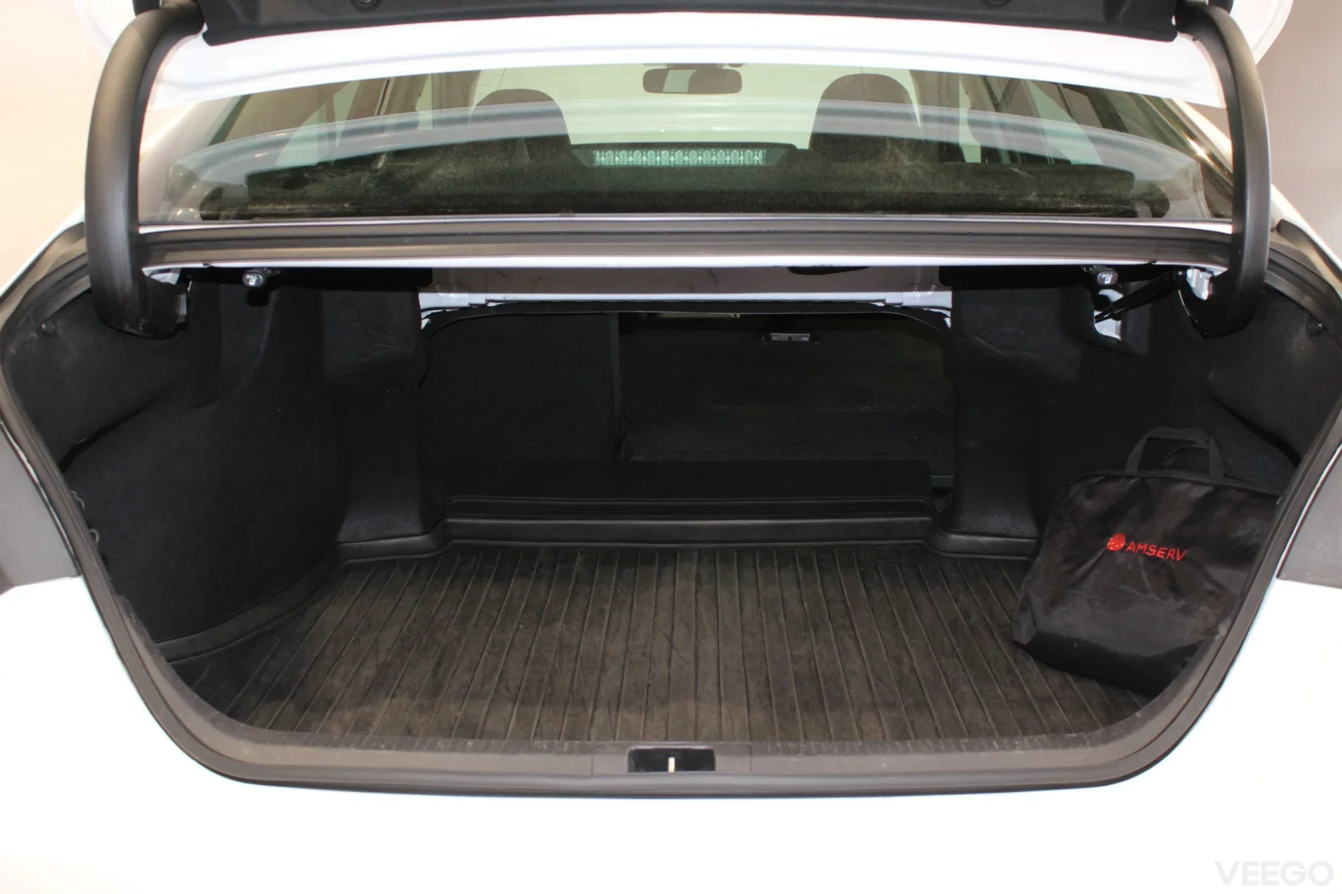 Toyota Camry Luxury Business 2.5 131kW