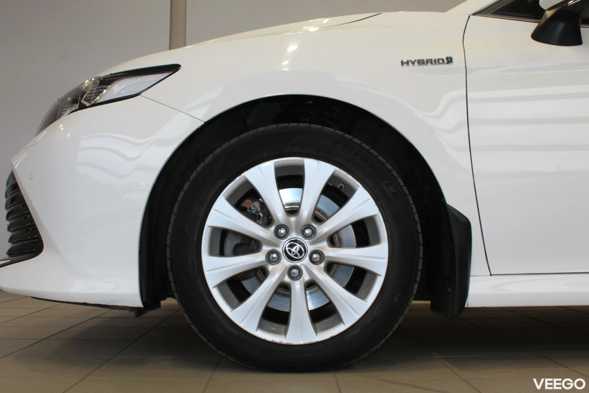 Toyota Camry Luxury Business 2.5 131kW