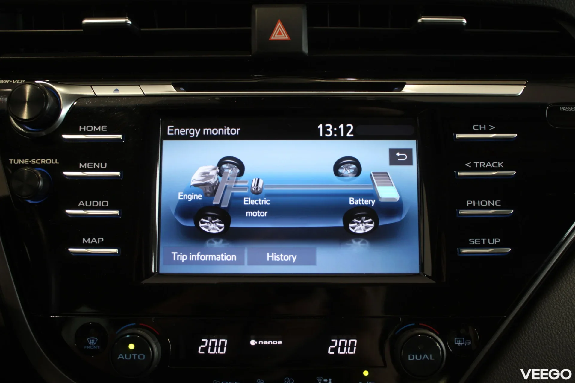 Toyota Camry Luxury Business 2.5 131kW