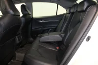 Toyota Camry Luxury Business 2.5 131kW thumbnail