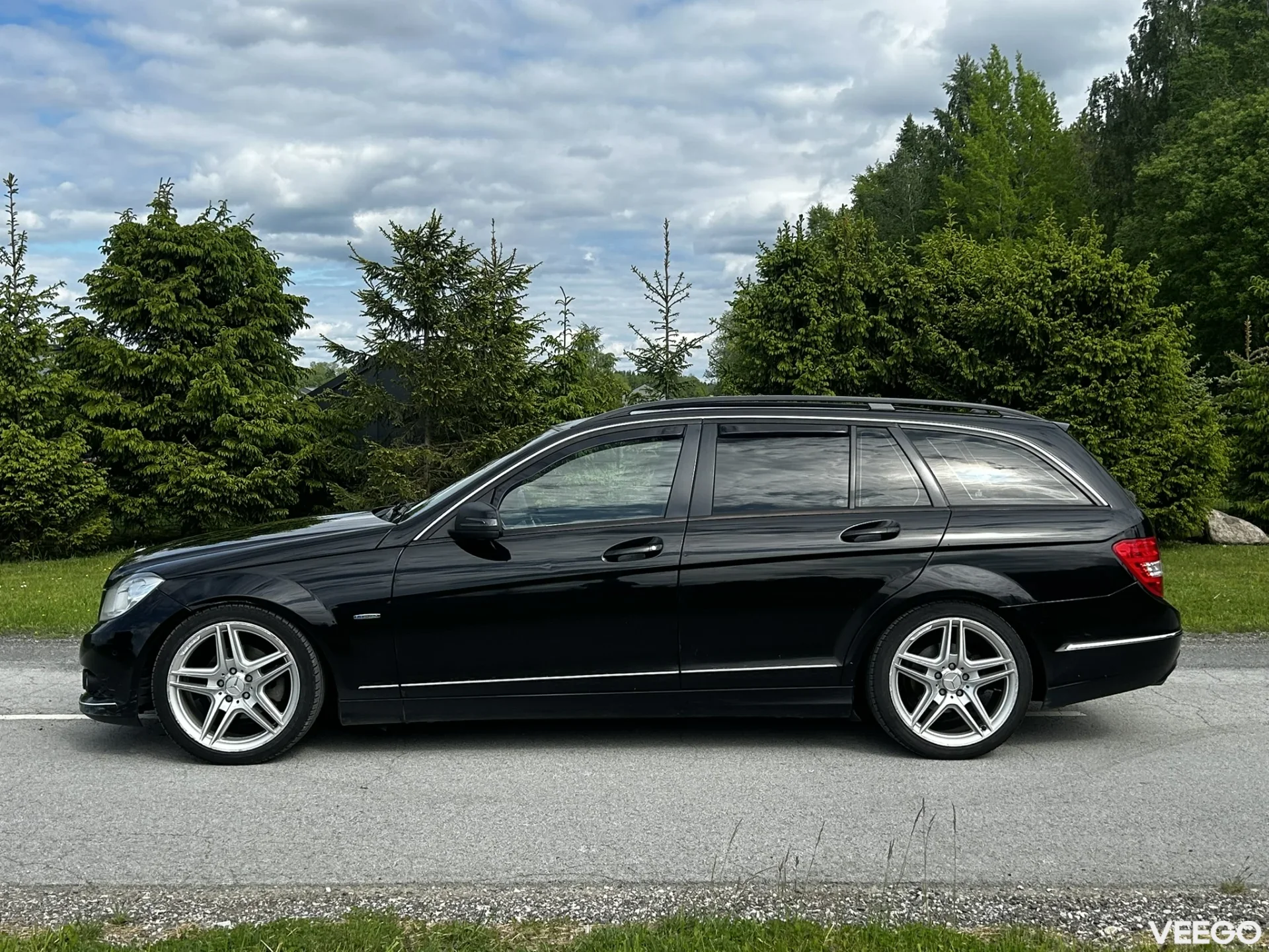 Mercedes-Benz C180 2.1 88kW