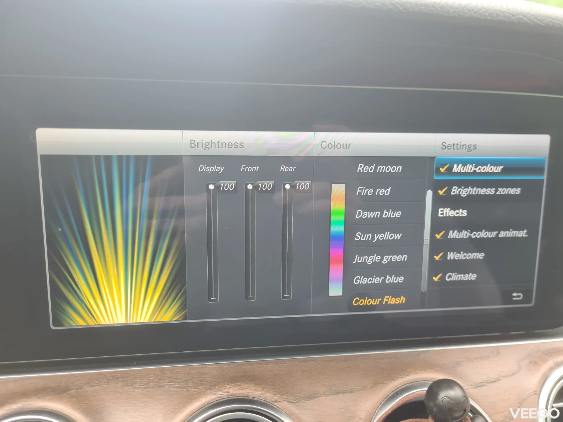 Mercedes-Benz E220 W213 2.0 143kW