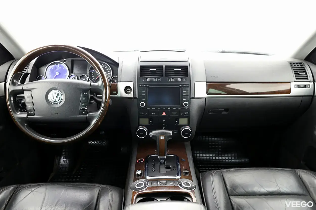 Volkswagen Touareg 2.5 129kW