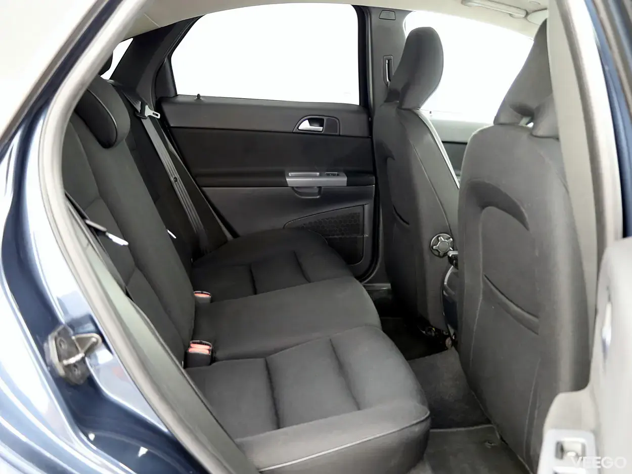 Volvo S40 1.6 84kW
