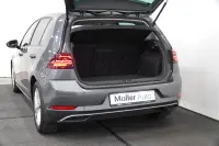 Volkswagen Golf 96kW thumbnail