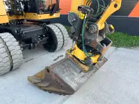 Caterpillar M 318 F ROTOTILT / CENTRAL LUBRICATION / AC 129kW thumbnail